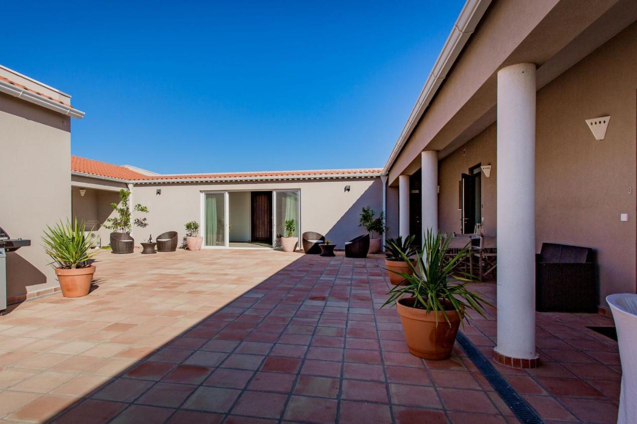Corte Velada Guest House Lagos Exterior foto